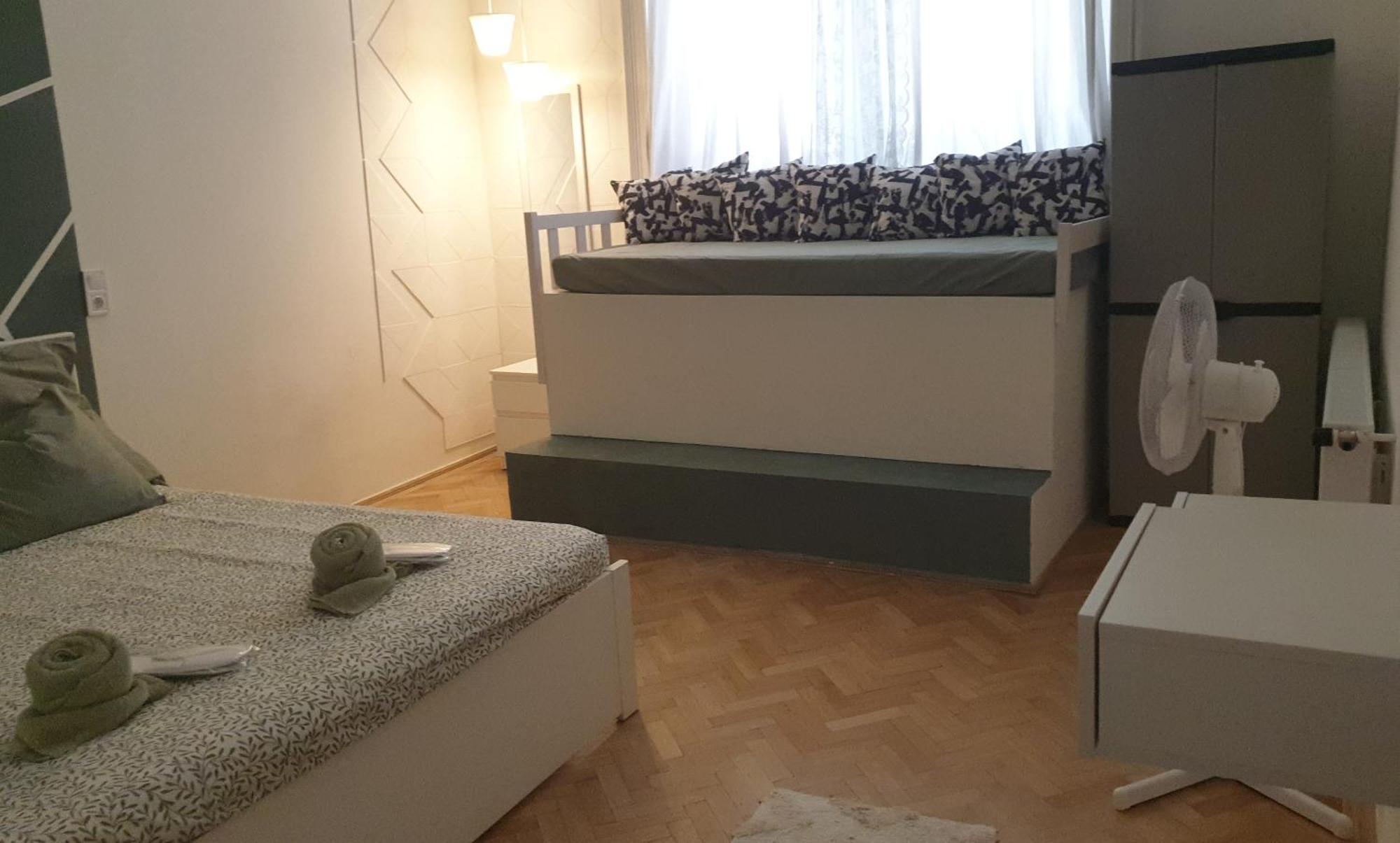 M&Ns Lägenhet Budapest Exteriör bild